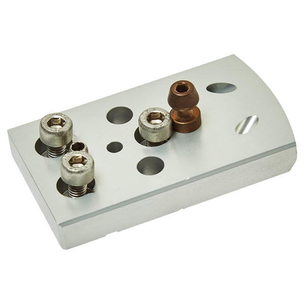 ABB Adapter Plate 3HNA022644-001 — Кабели и соединители